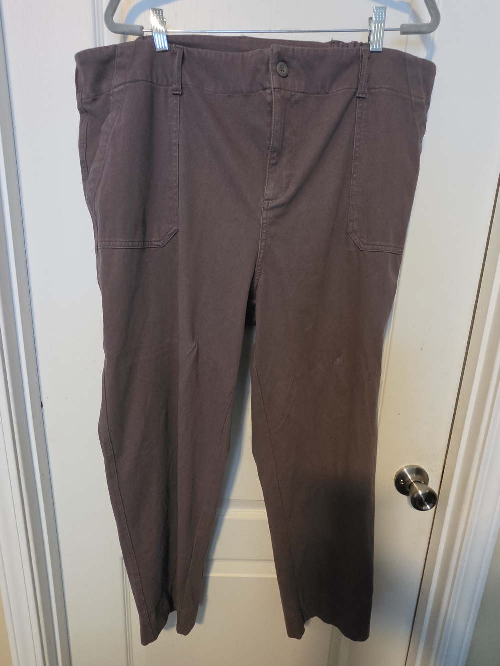 32 Degrees Straight Leg Pants in Espresso Brown